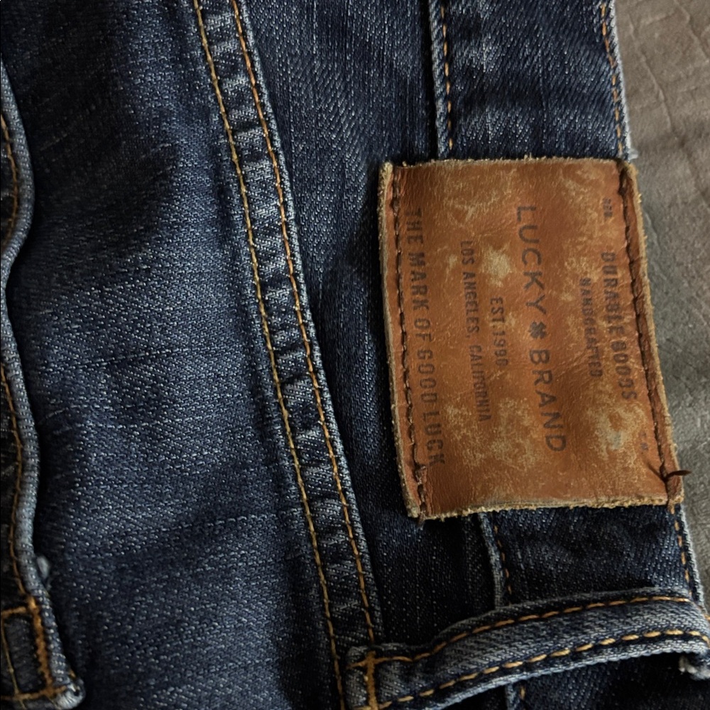 Lucky Brand Men's Dark Indigo Jeans